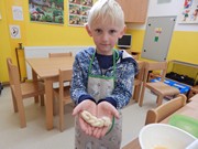 Pečeme ve školce - od zrníčka po rohlík